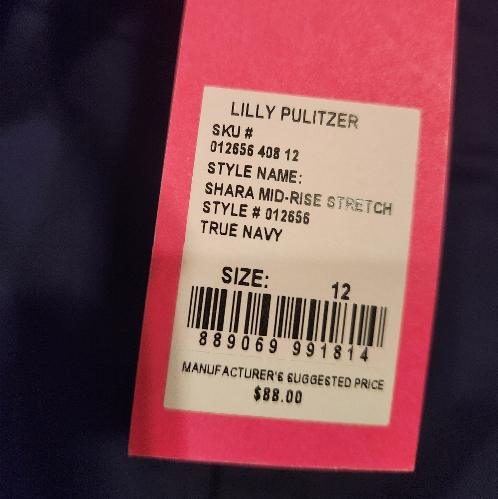 Lilly Pulitzer Shara Shorts - Picture 2 of 4